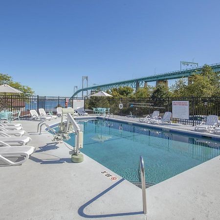 Club Wyndham Newport Overlook Jamestown Extérieur photo