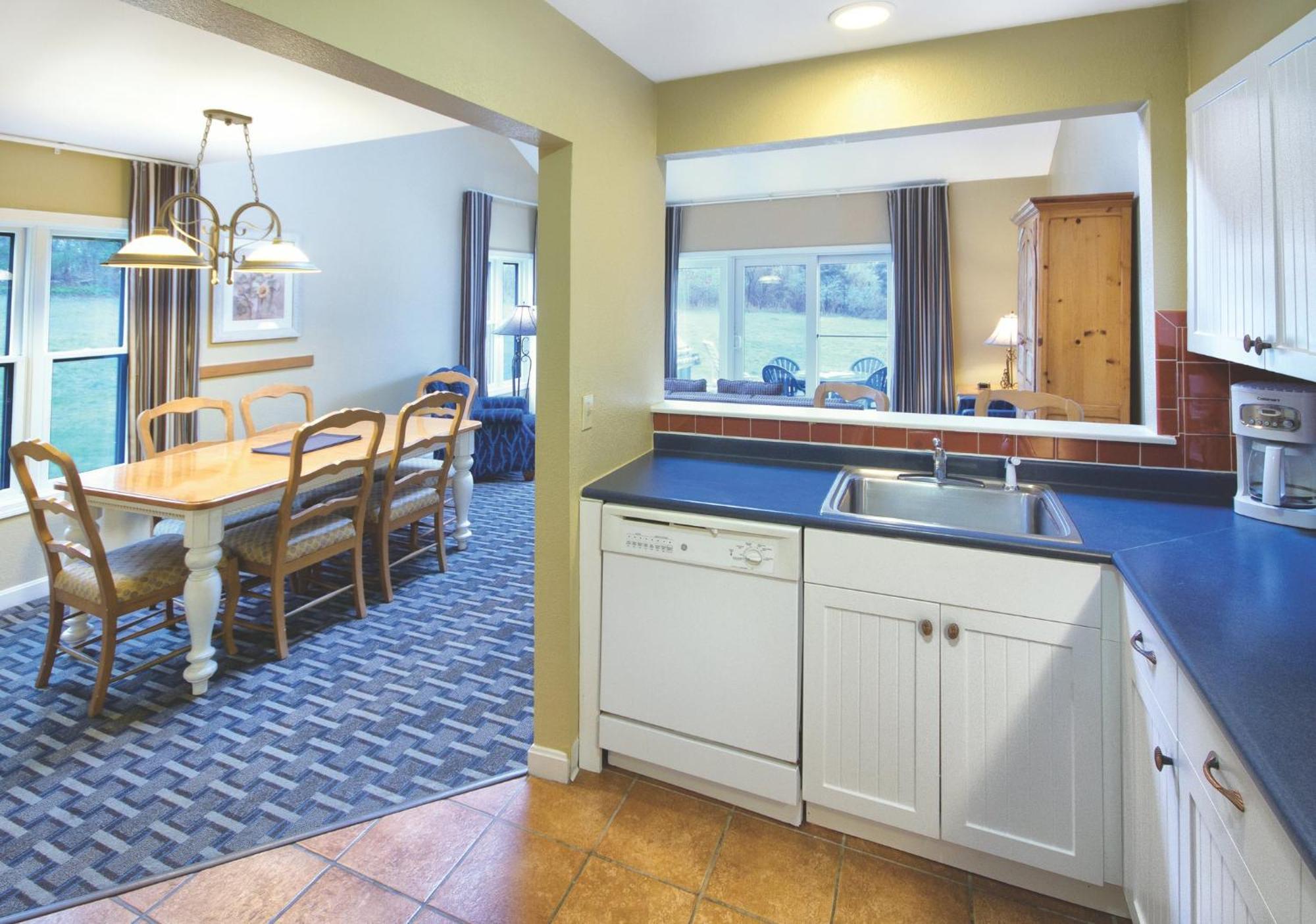 Club Wyndham Newport Overlook Jamestown Extérieur photo