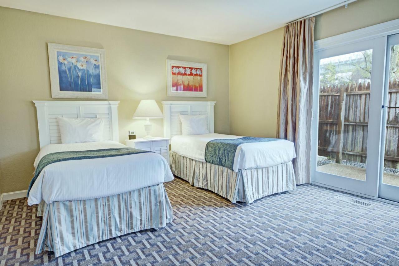 Club Wyndham Newport Overlook Jamestown Extérieur photo
